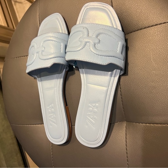 Zara size 37 slip on sandals, summer - Picture 4 of 8